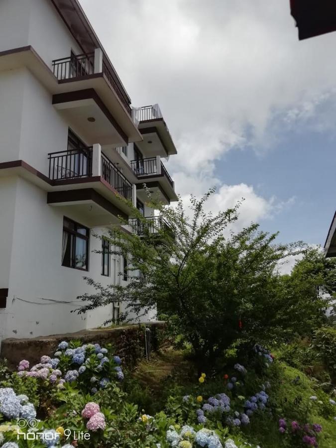 Pine Haven Resorts Takdāh Exterior foto